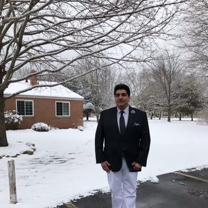 Meet your Posher, Jose